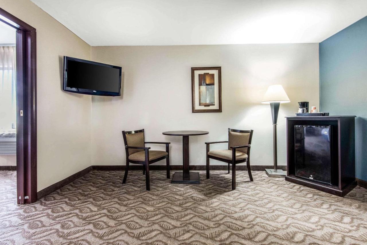 Quality Inn - Niagara Falls Blvd Exterior foto